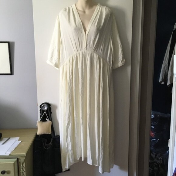 Beautiful OAK + FORT Cream V Neck Midi Dress L - Picture 1 of 5
